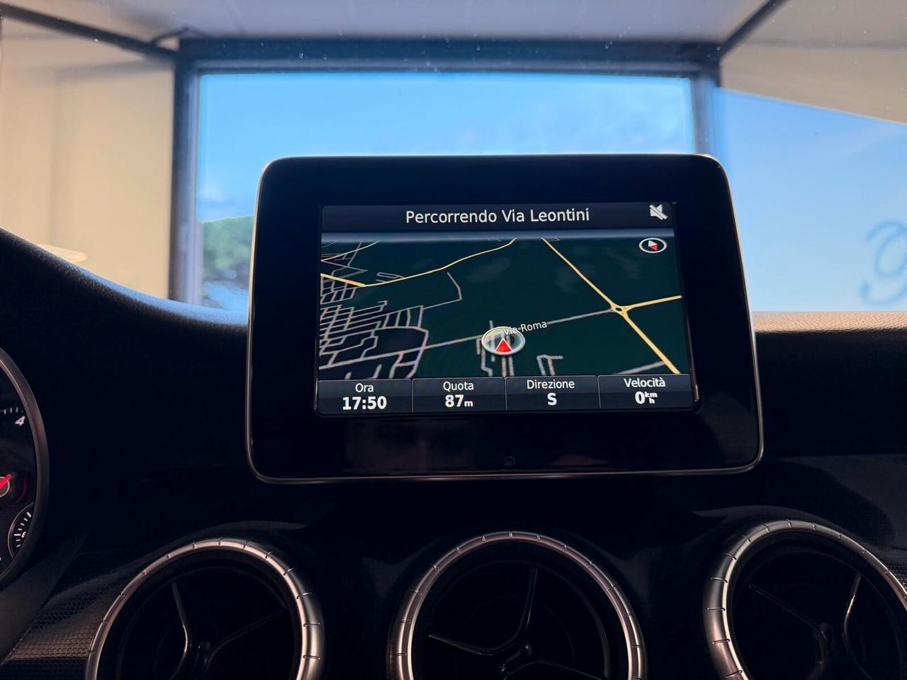 MERCEDES CLA 200D SHOOTING BRAKE SPORT 2.2 136CV OK NEOPATENTATO ANNO 2016