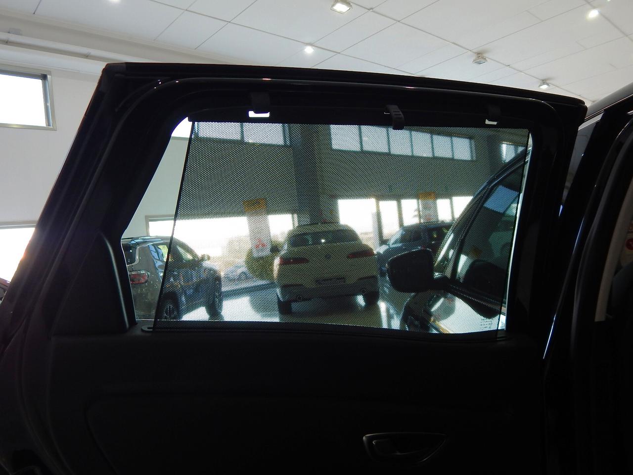 Renault Scenic 1.7 blue dci Business 120cv NAVIGATORE-PARK