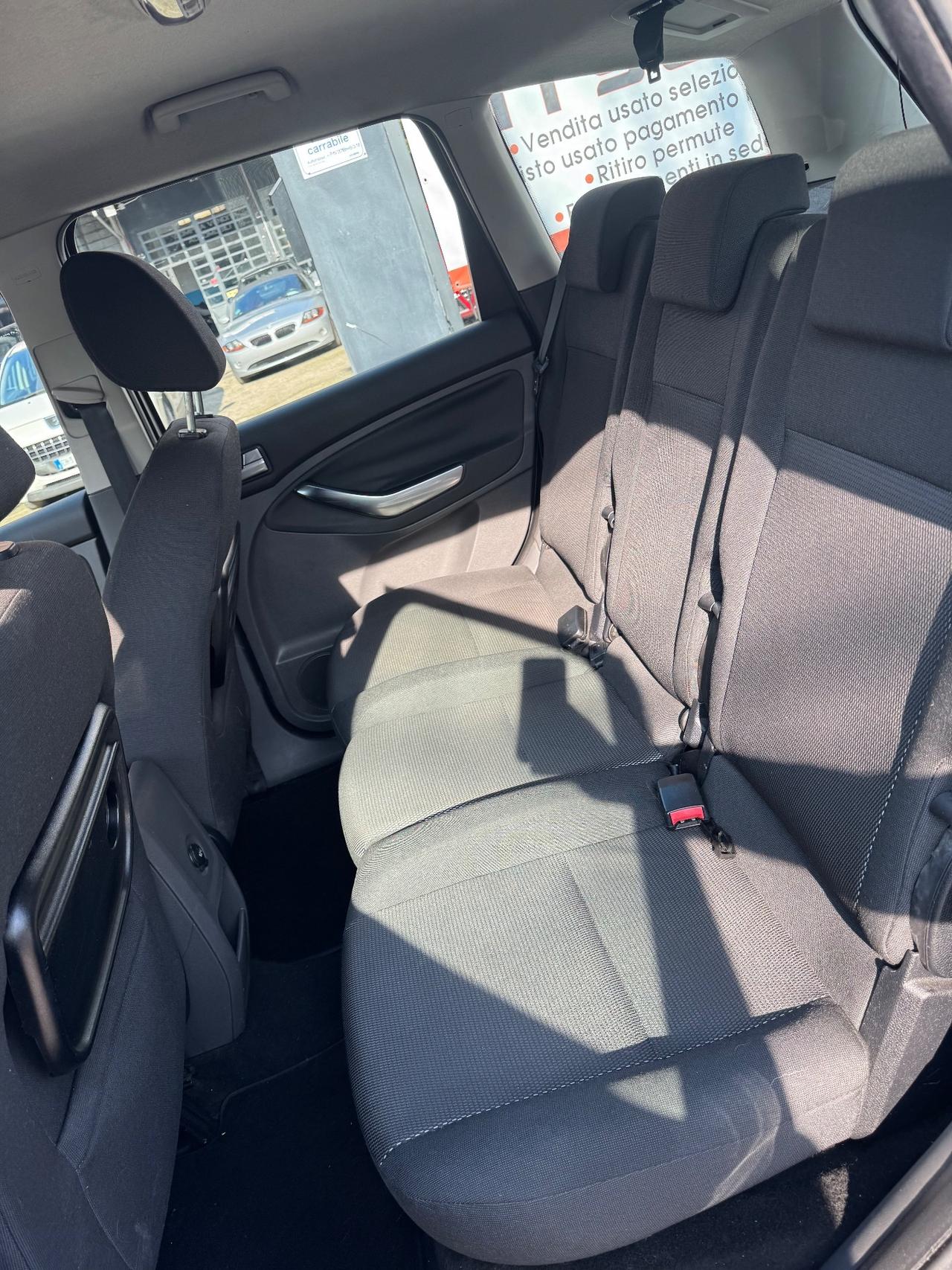 Ford C-Max 2.0 145 cv GPL di casa Titanium