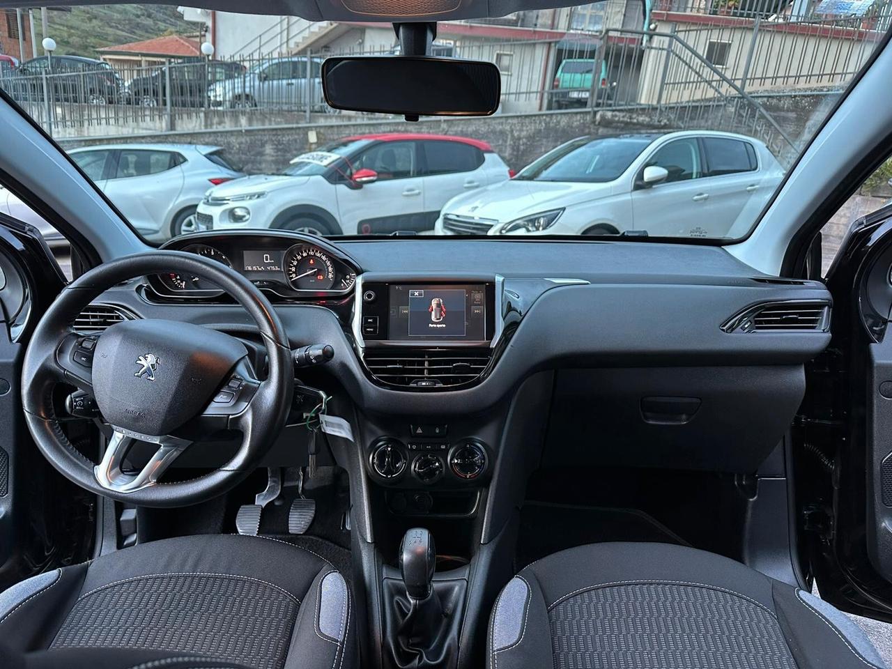 Peugeot 208 BlueHDi 75 5 porte Allure