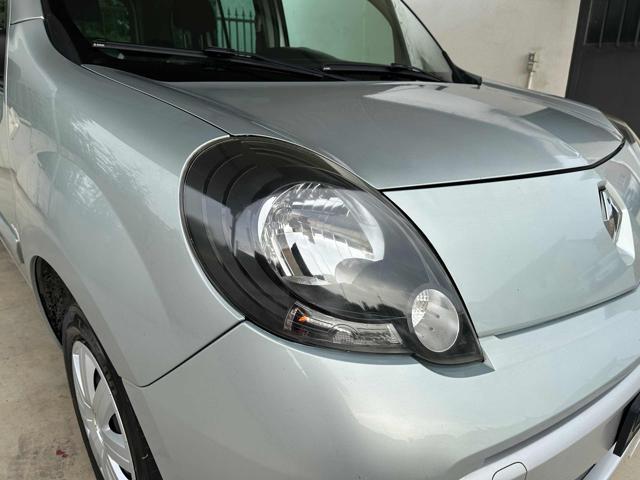 RENAULT Kangoo BENZINA/GPL 5 POSTI CAMBIO AUTOMATICO NAVIGATORE