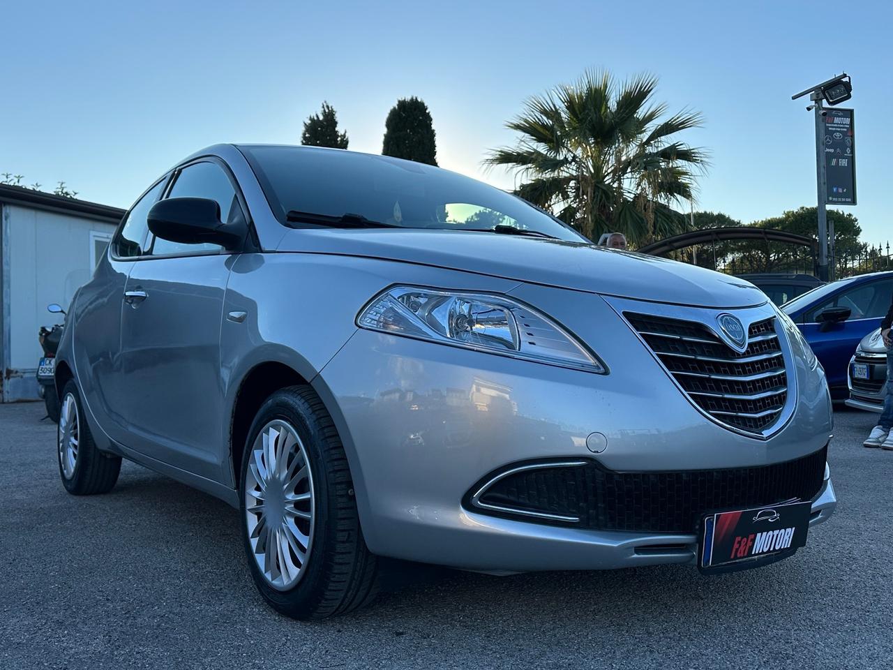 Lancia Ypsilon 1.3 MJT 16V 95 CV S&S Gold 2013