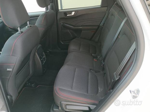 Ford Kuga 2.5 full hybrid ST-Line 4x4 190cv
