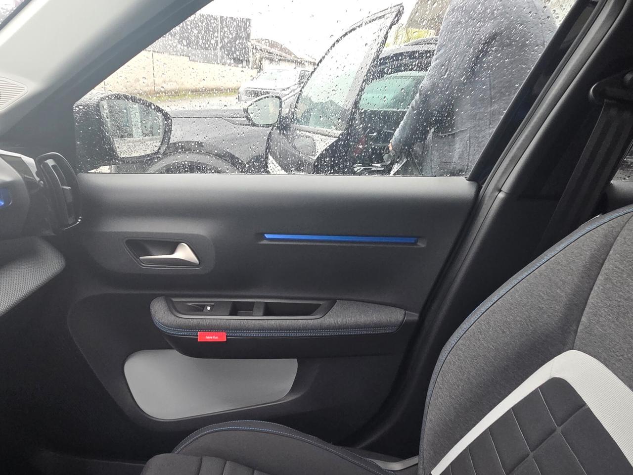 Citroen C3 PLUS 100 CV KM0 NESSUN OBBLIGO FINANZIARIO