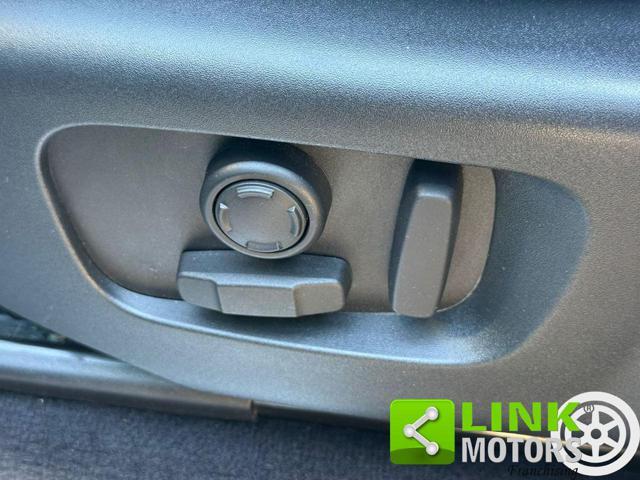 LAND ROVER Range Rover Sport 3.0D l6 300 CV HSE IVA EASPOSTA