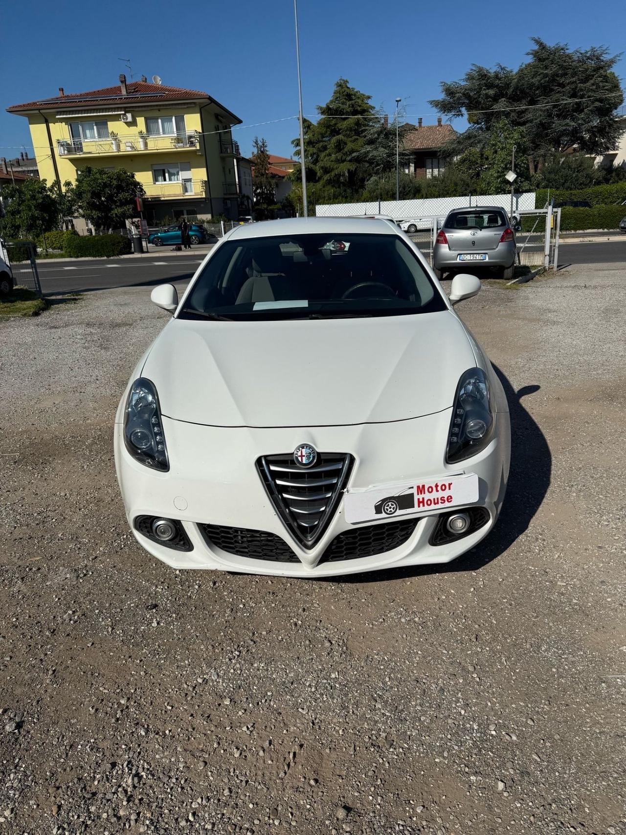 Alfa Romeo Giulietta 1.6 JTDm-2 105 CV Distinctive
