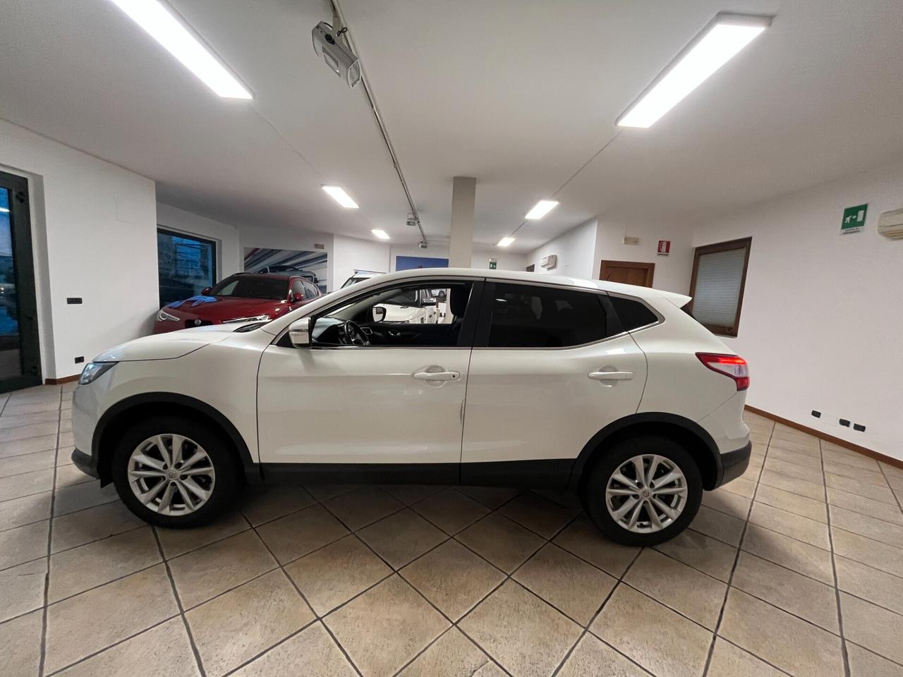 Nissan Qashqai 1.6 dCi X-Tronic 2WD Black Edition