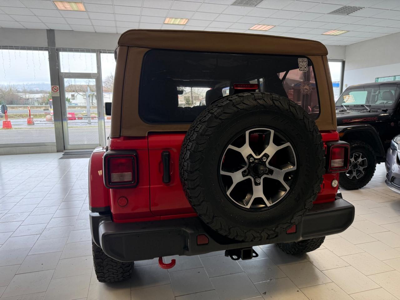 Jeep Wrangler Rubicon 3.6 V6 cambio meccanico