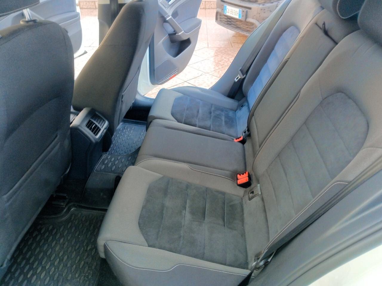 Volkswagen Golf 1.4 TGI DSG 5p. Executive BlueMotion