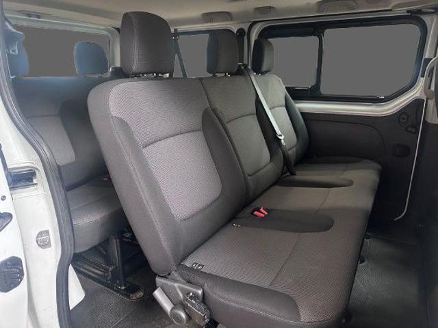 NISSAN Primastar 2.0 dCi 110CV PC-TN Bus