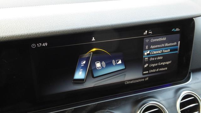 MERCEDES-BENZ E 220 d S.W. 4Matic Auto Premium AMG
