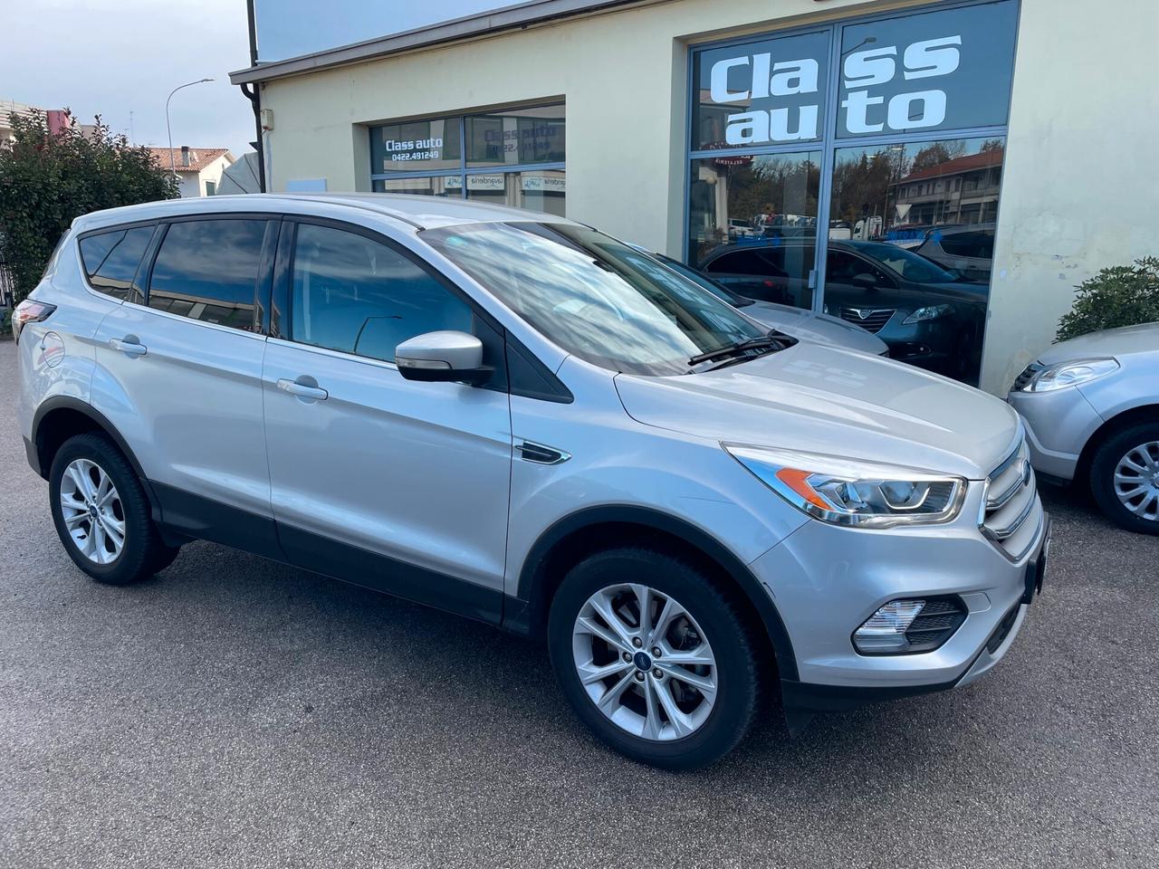 Ford Kuga 1.5 TDCI 120 CV S&S 2WD Titanium