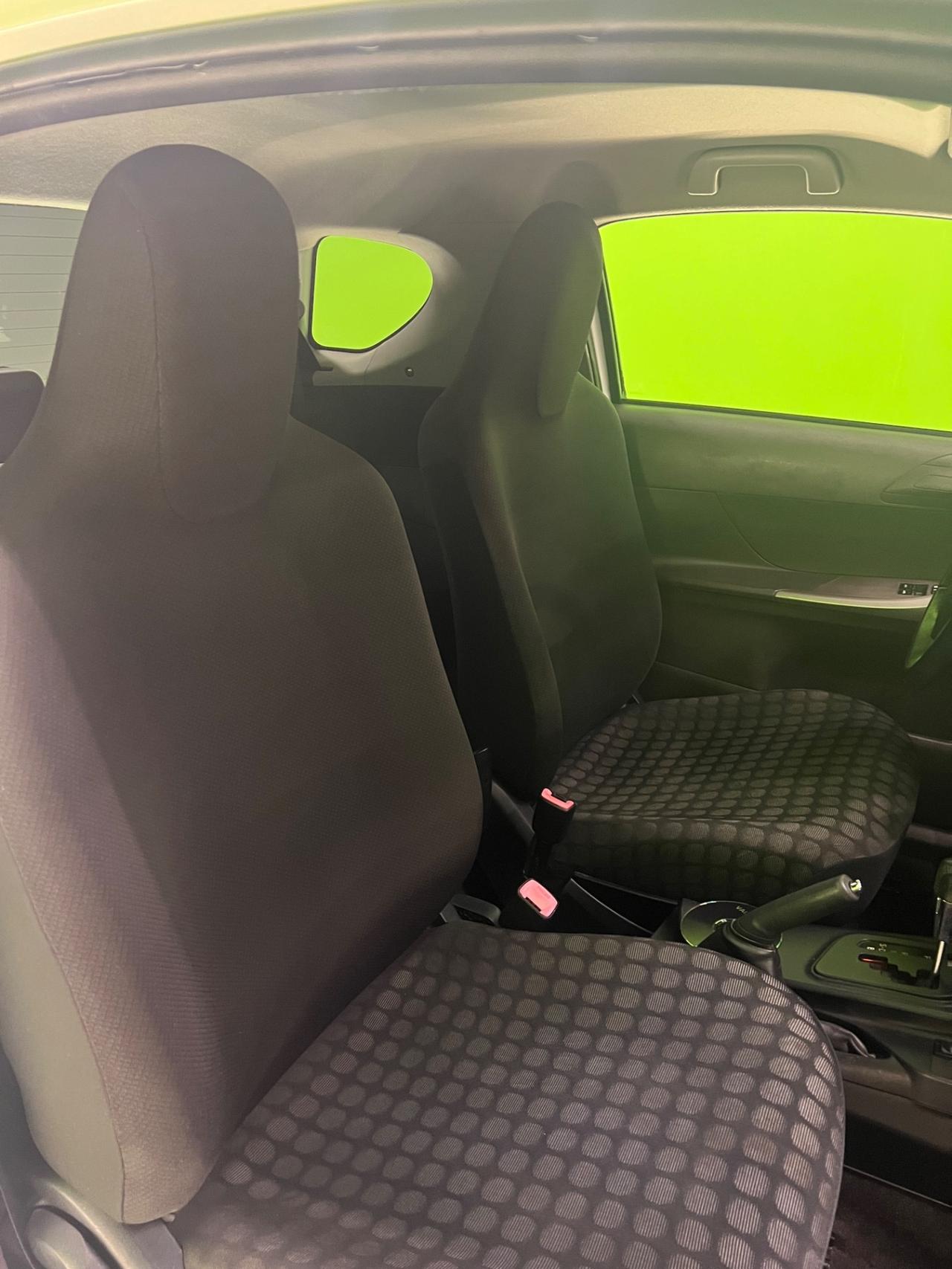Toyota iQ 1.0 Multidrive Versione Lancio