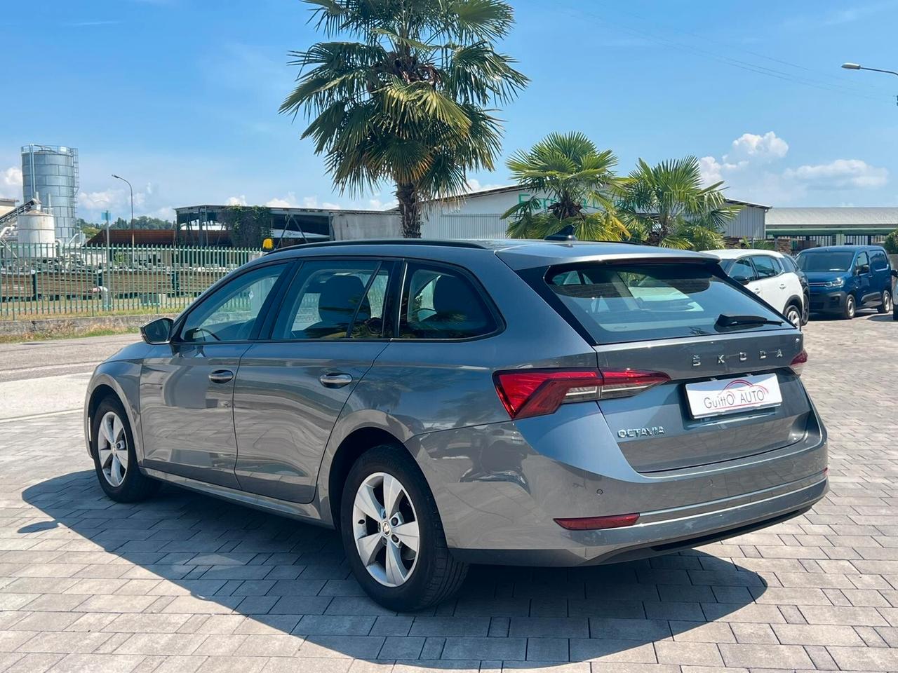 Skoda Octavia 2.0 TDI EVO SCR Wagon Executive