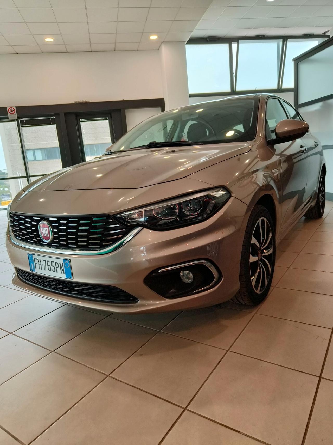 Fiat Tipo 1.3 Mjt S&S 5 porte Lounge