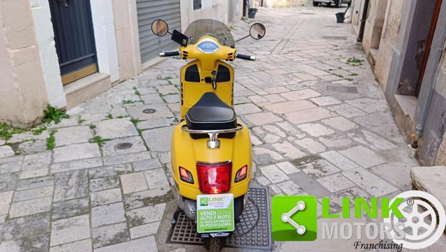 PIAGGIO Vespa GTS 300 Super Sport