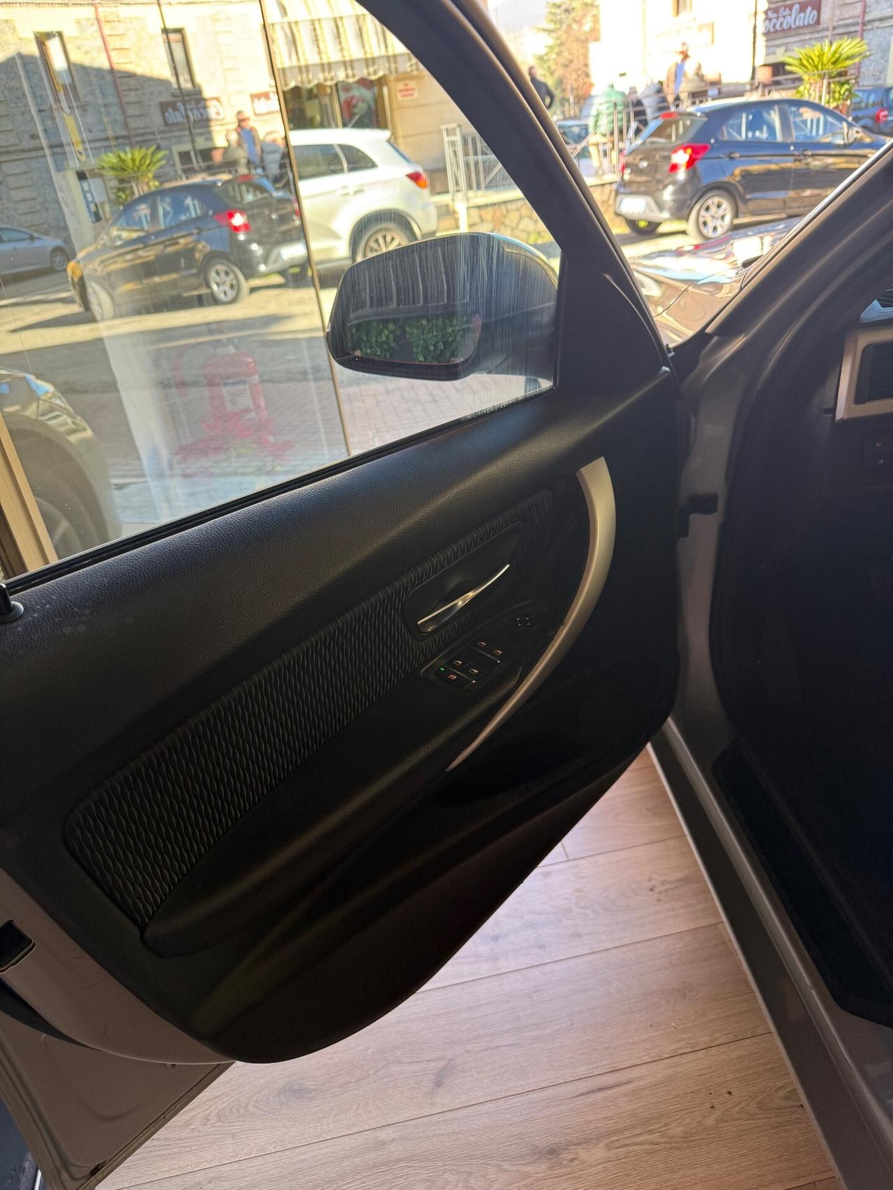 Bmw 316d Touring Luxury