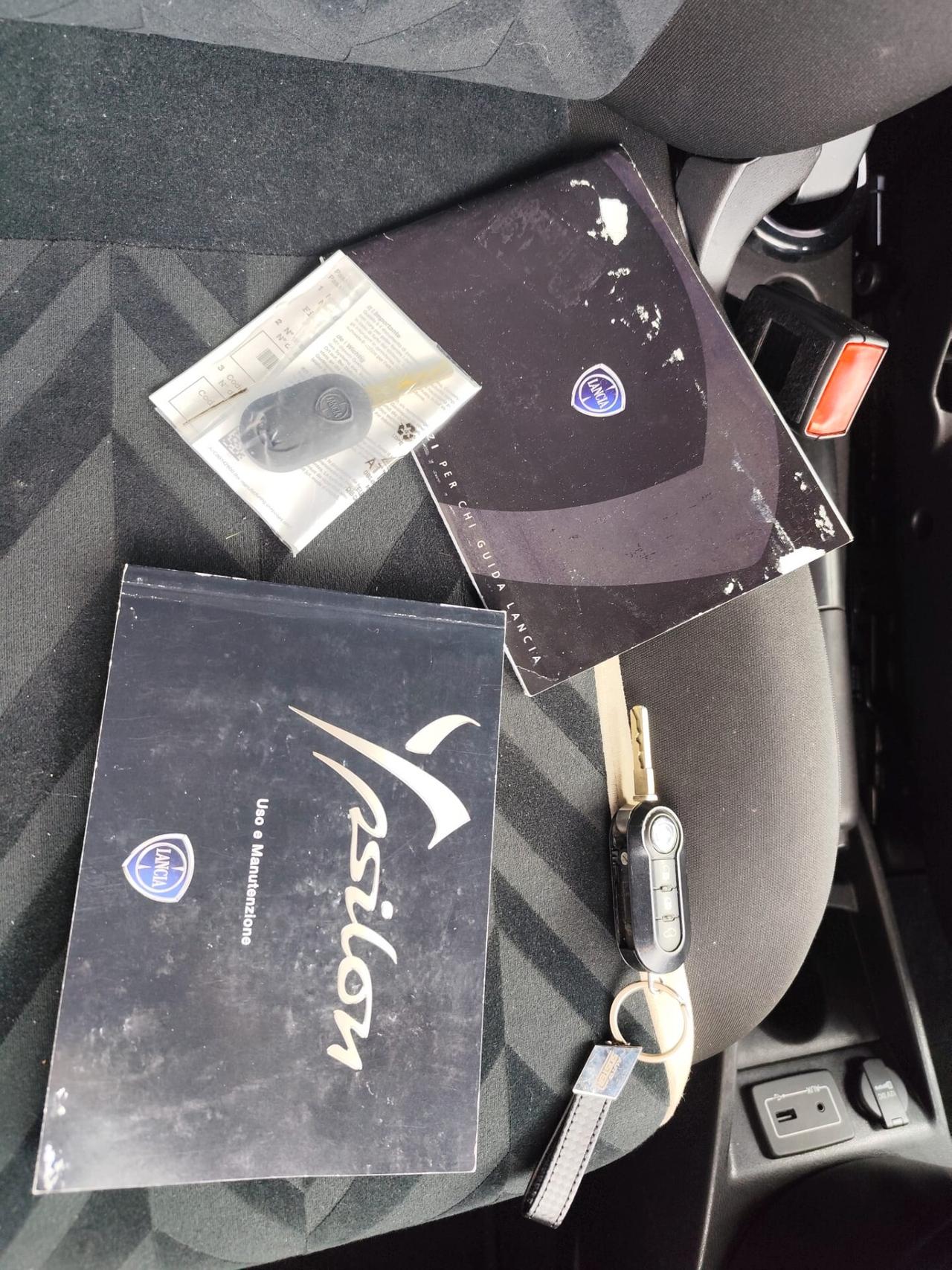 Lancia Ypsilon 1.3 MJT 16V 95 CV 5 porte S&S Gold
