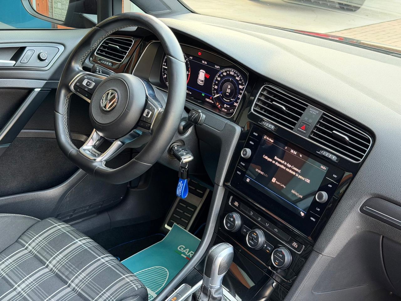 Volkswagen Golf GTD 2.0 TDI DSG 3p.