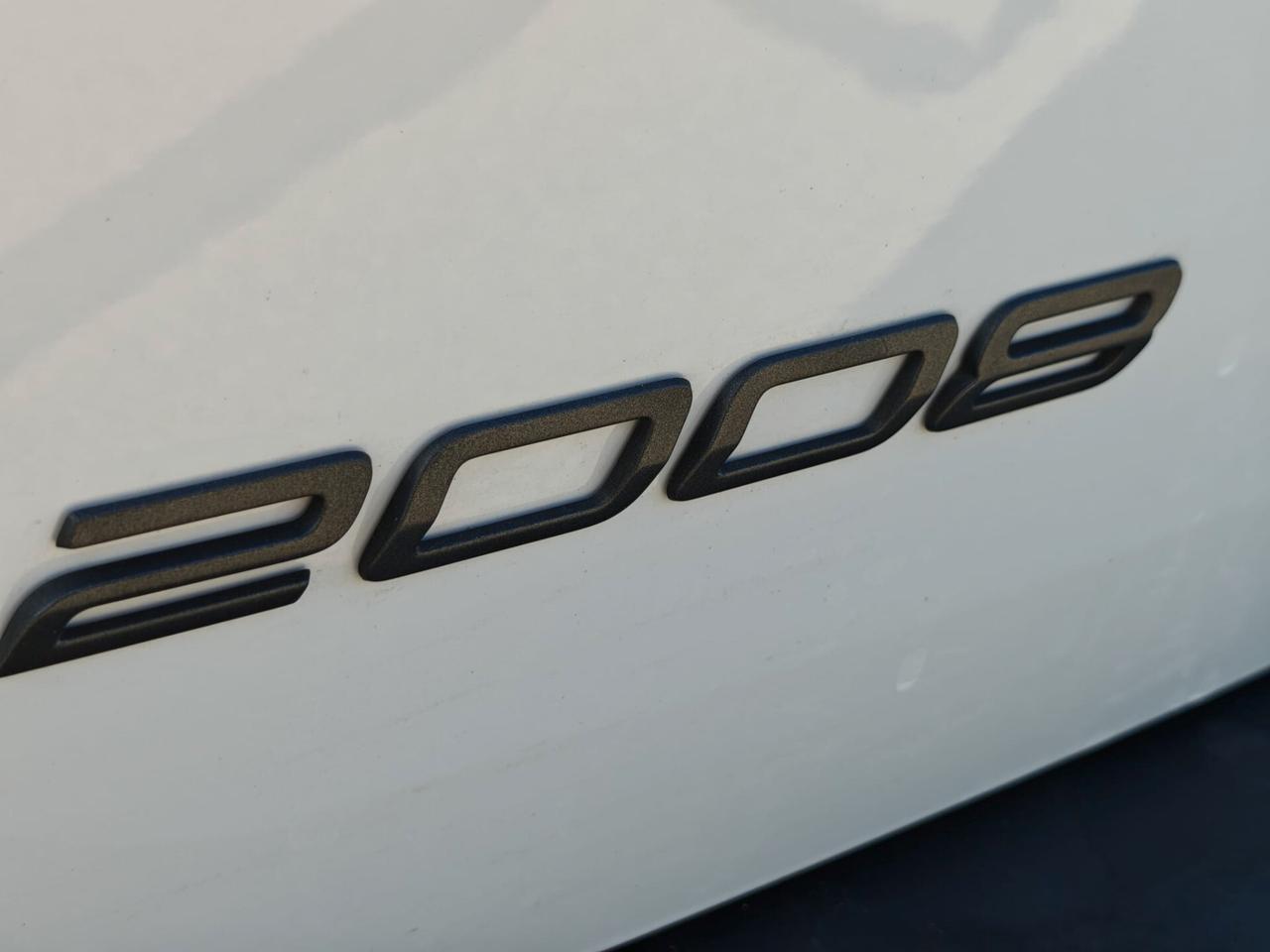 Peugeot 2008 PureTech 130 S&S EAT8 Allure