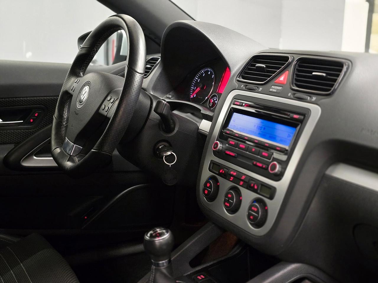 Volkswagen Scirocco 1.4 TSI 160CV MANUALE_ALCANTARA_TETTO_SERVICE BOOK