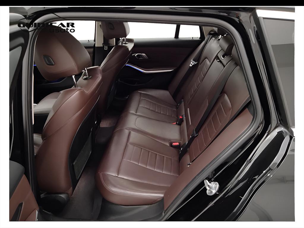 BMW Serie 3 G21 2019 Touring - 320d Touring Luxury auto