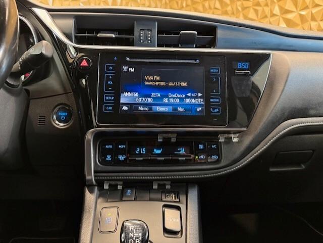 Toyota Auris 1.8 Hybrid Business