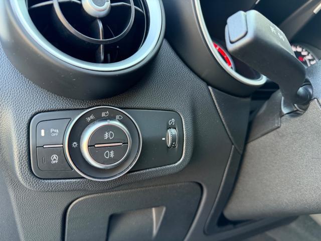 ALFA ROMEO Stelvio 190CV Q4 19'' BLACK+RETROCAMERA+2PDC+PACKBLACK