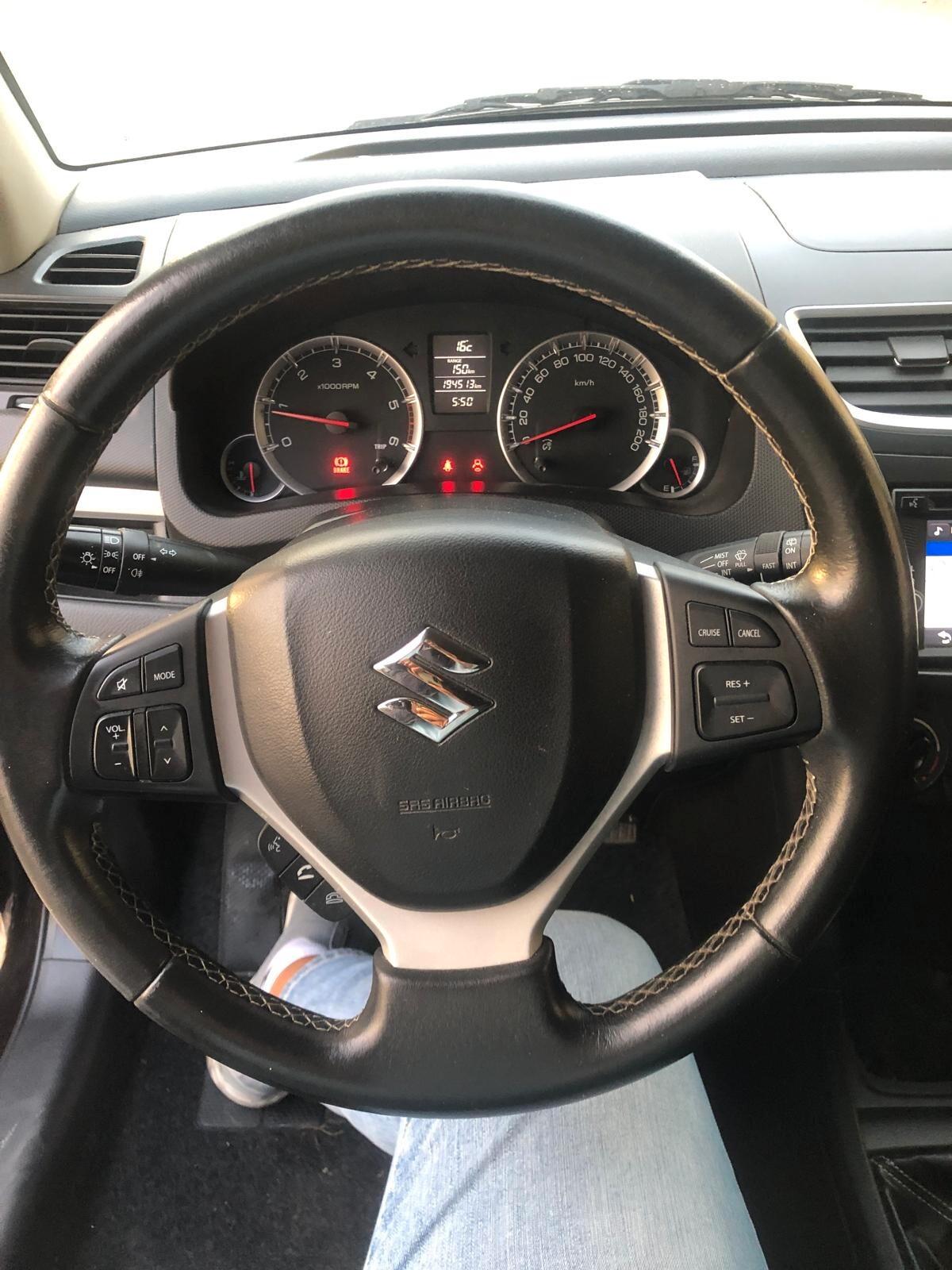 Suzuki Swift 1.3 DDiS 5 porte B-Cool Bi-Color *NEOPATENTATI*