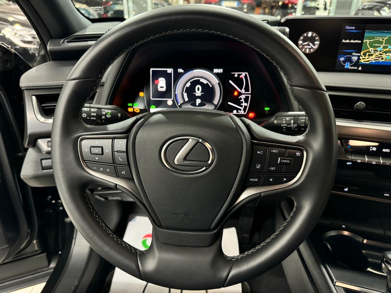 Lexus UX Hybrid Midnight STRAFUL PARI NUOVO!!!!