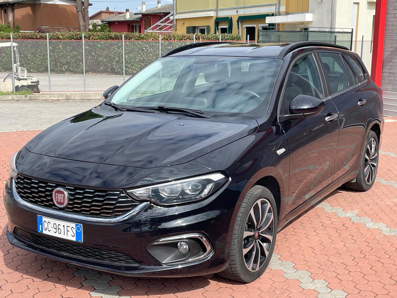 Fiat Tipo 1.3 Mjt S&S SW Lounge