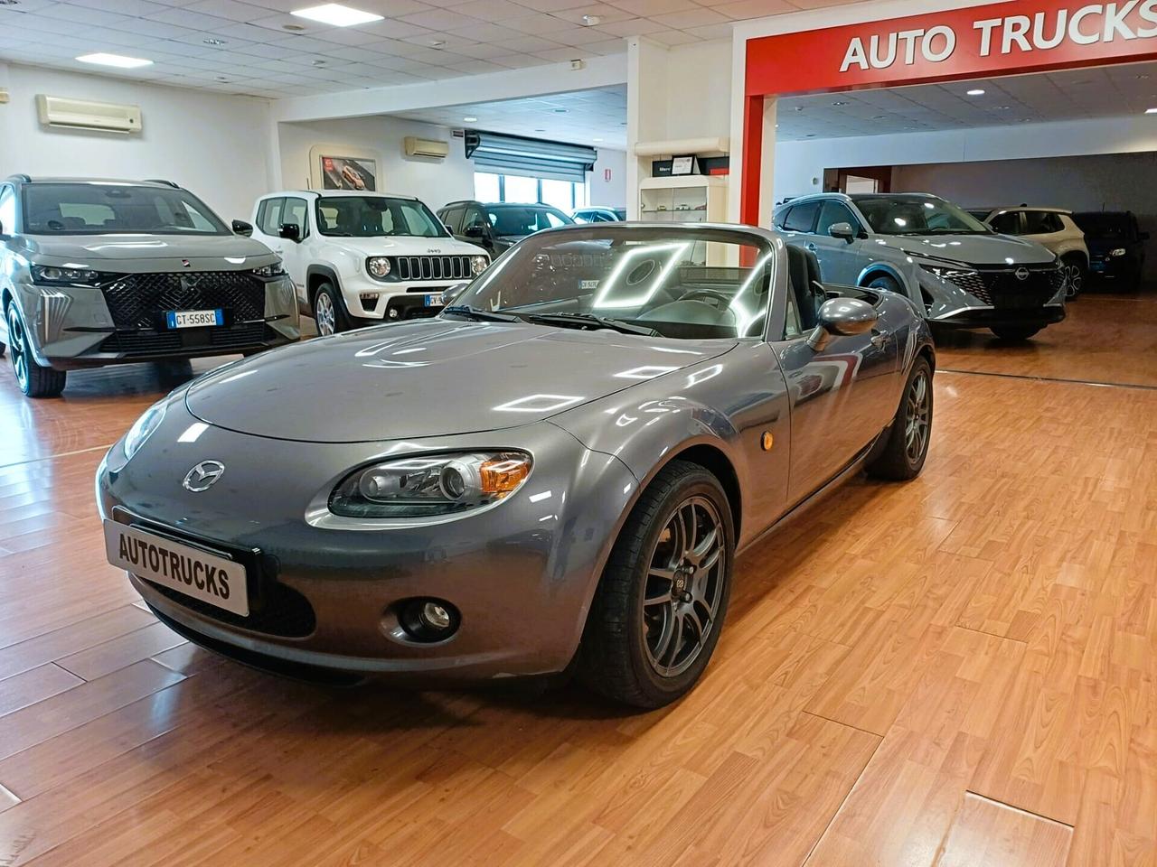 Mazda MX-5 Roadster 1.8L Fire