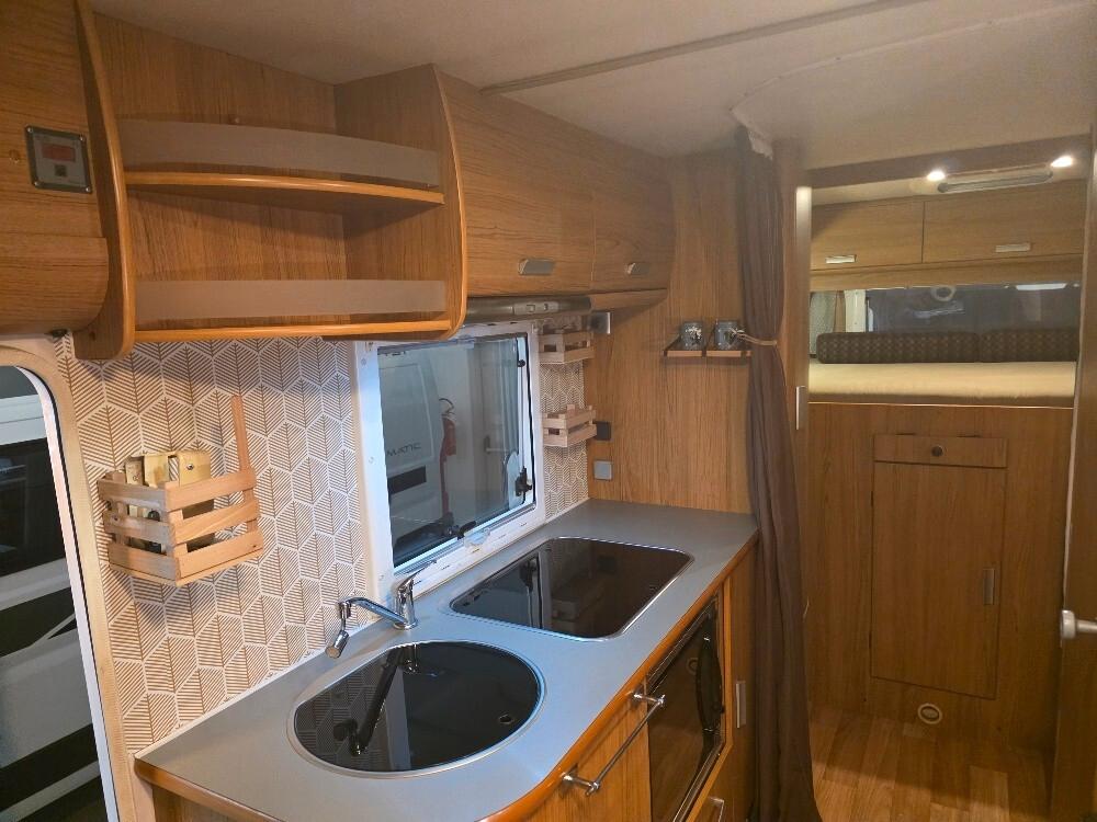 CAMPER RIMOR SUPERBRIG 677