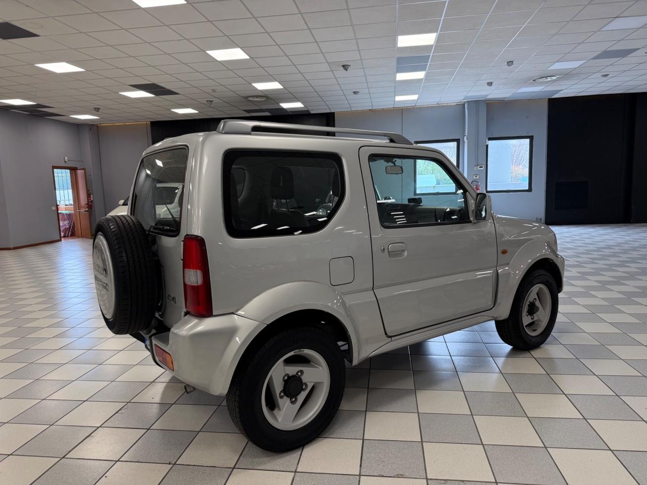 Suzuki Jimny 1.3i 16V cat 4WD JLX Special