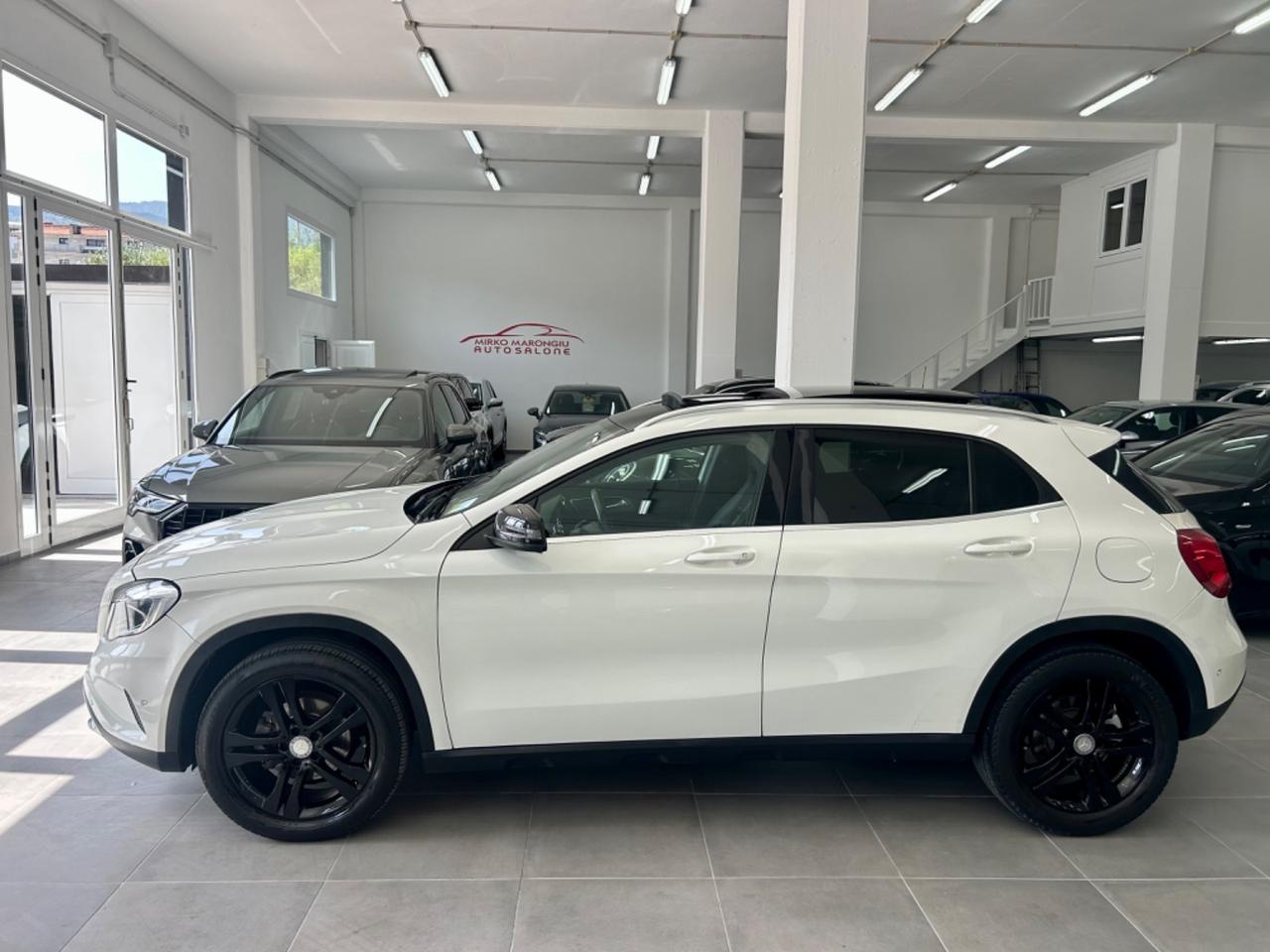 Mercedes-benz GLA 200 d Sport TETTO finanziabile