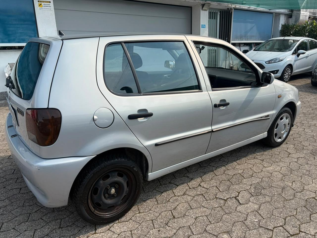 Volkswagen Polo 1.4 cat 5 porte*NEOPATENTATI