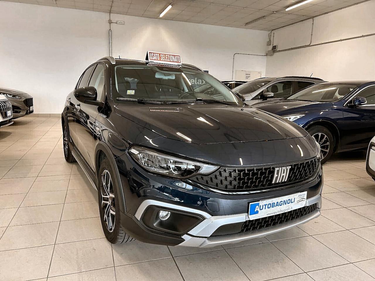 Fiat Tipo CROSS 1.0 T3 100 CV 5 porte SPOTICAR