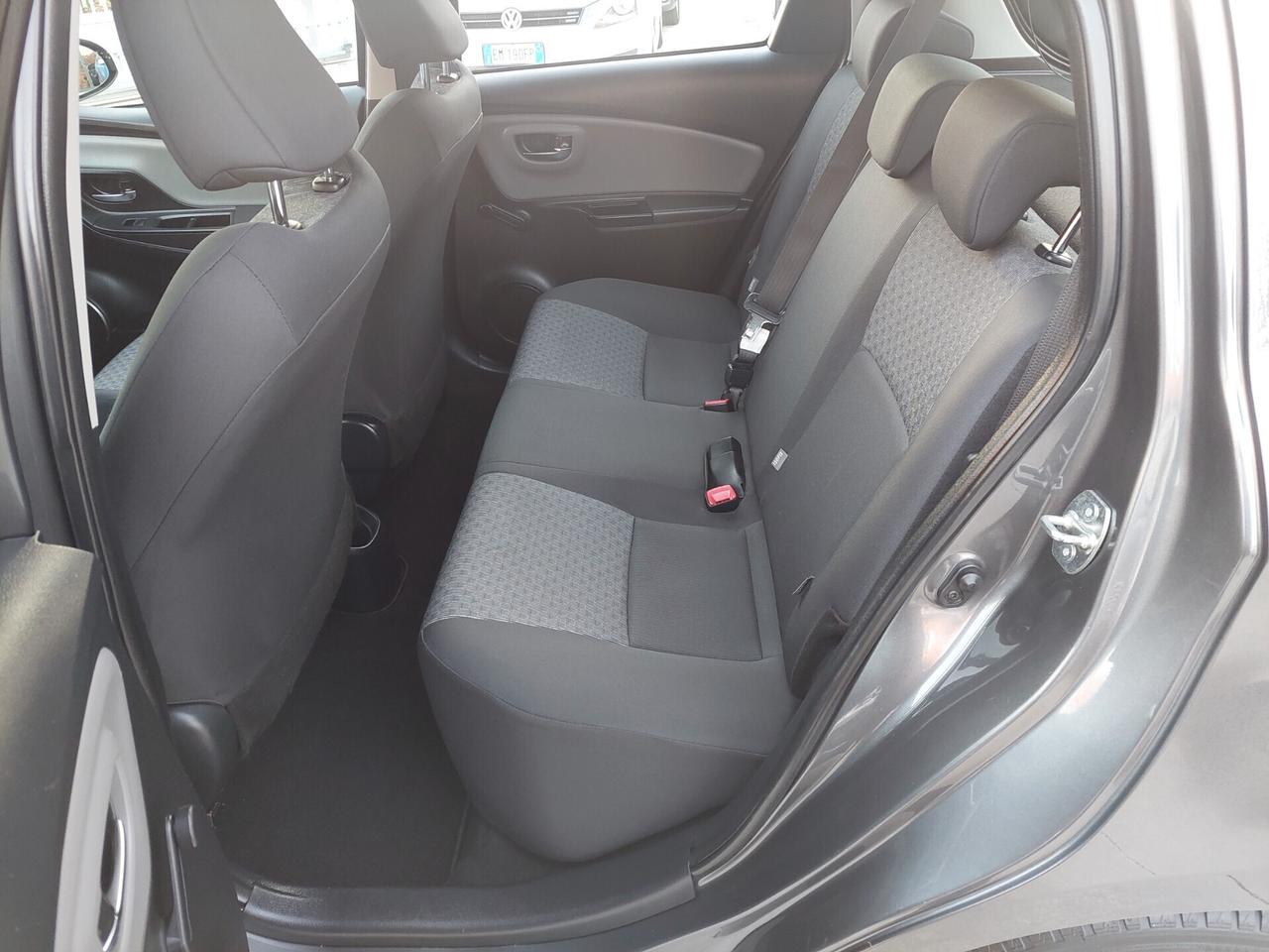 Toyota Yaris 1.0 5 porte 86.000KM