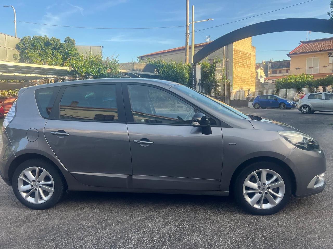 Renault Scenic