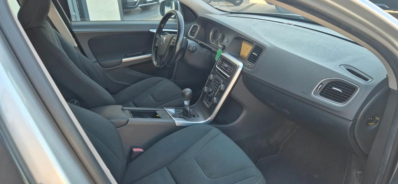Volvo V60 1.6 hdi 115 cv