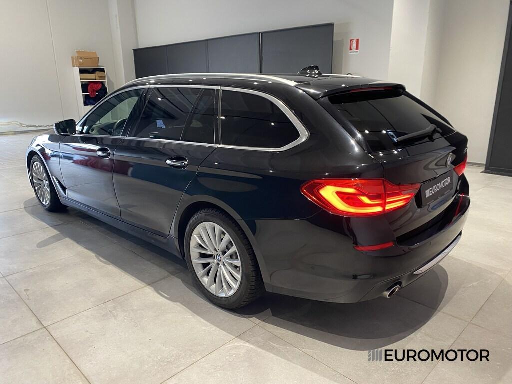 BMW Serie 5 Touring 520 d Luxury Steptronic