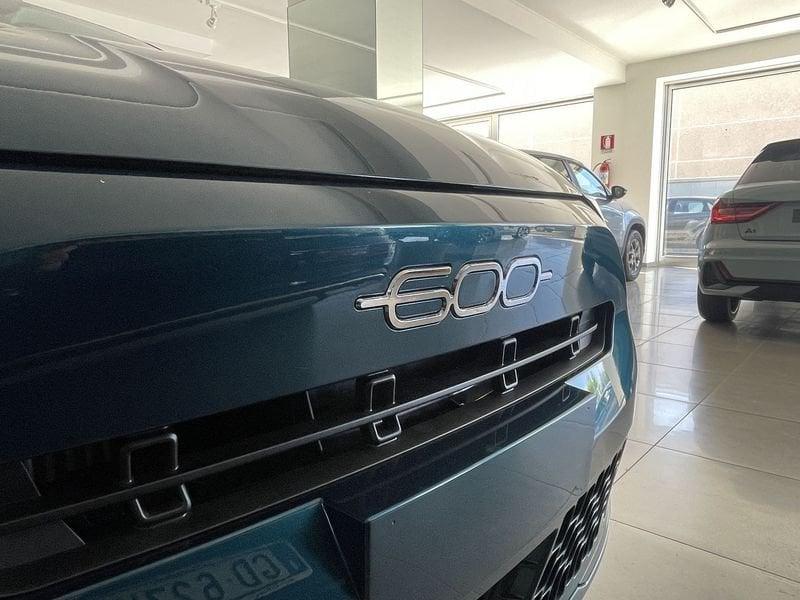 FIAT 600 600 Hybrid 100 CV DCT MHEV