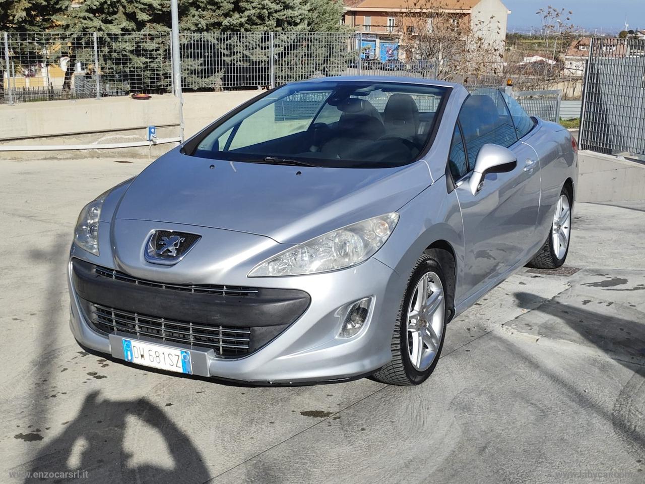 PEUGEOT 308 2.0 HDi 140 CV CC Féline CABRIOLET