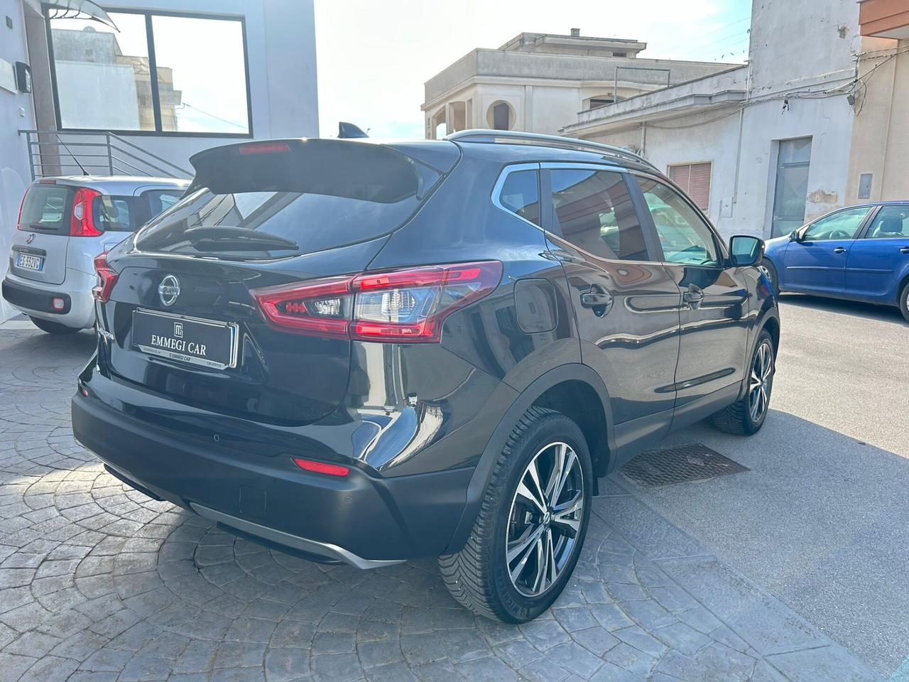 Nissan Qashqai 1.5 DCI TEKNA TETTO/360°-12/2017