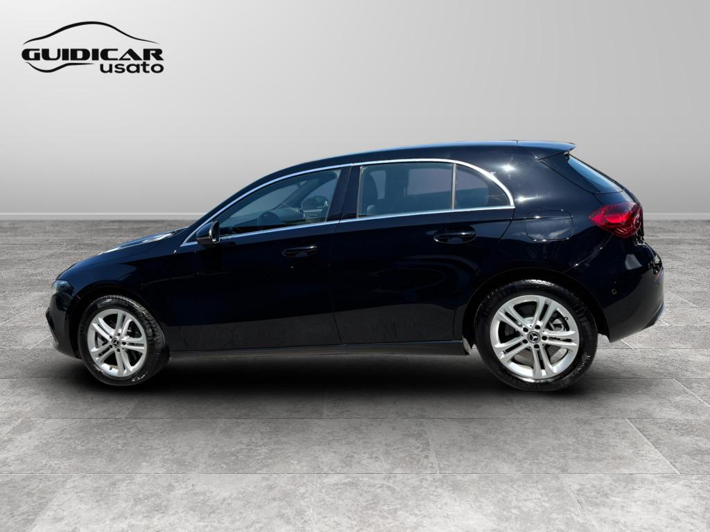 Mercedes-Benz Classe A - W177 2023 - A 250 e phev Progressive Advanced auto