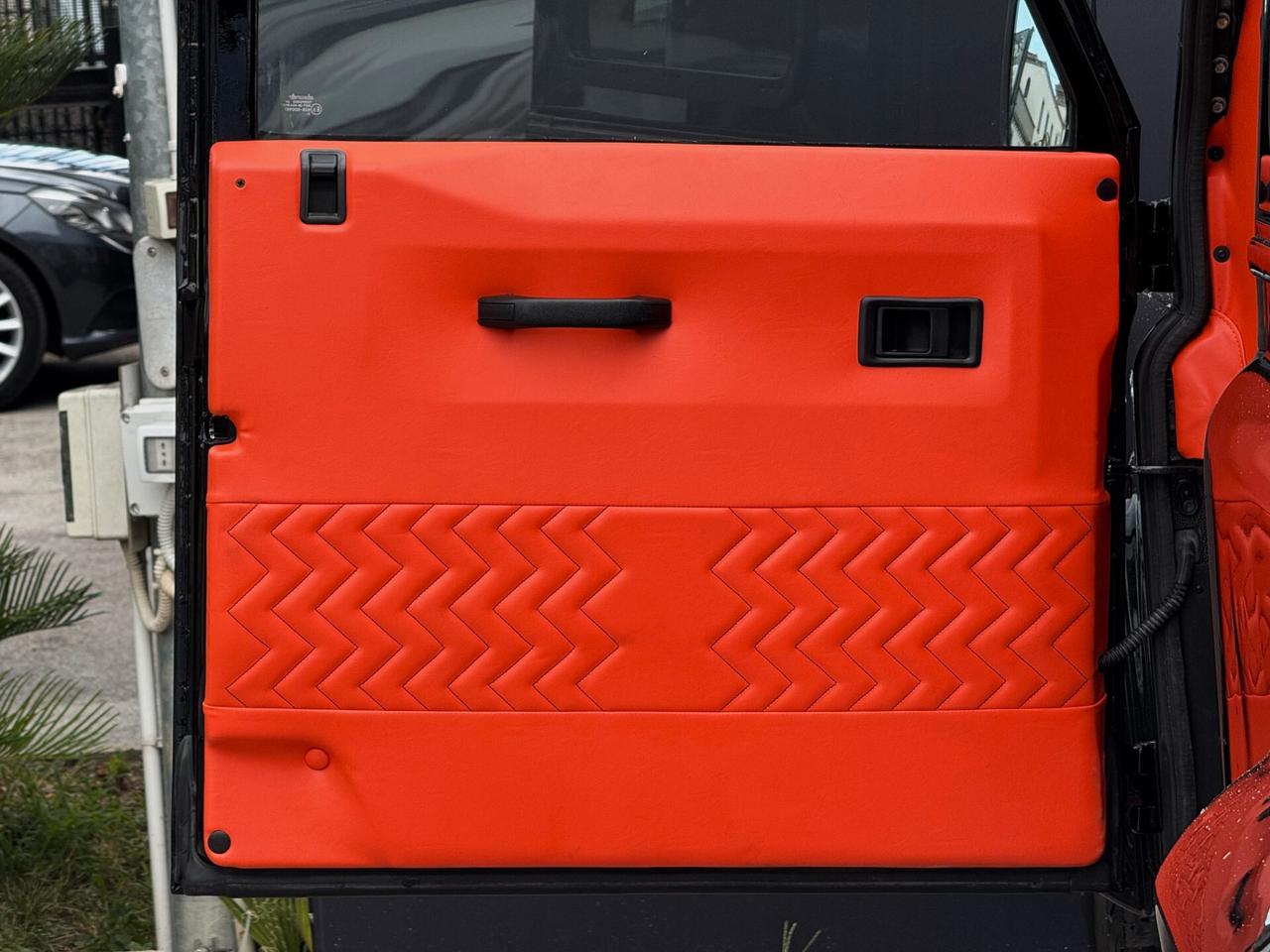 Land Rover Defender 90 2.2 TD4 CUSTOMIZZATA N1
