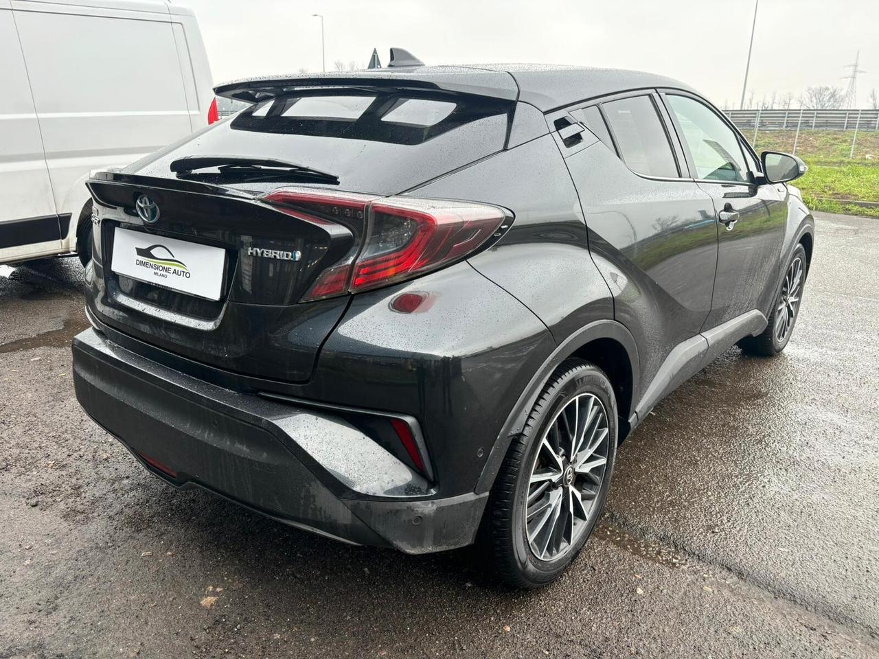 Toyota C-HR 1.8 Hybrid E-CVT Active