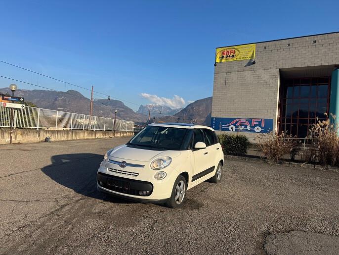 Fiat 500L Living 0.9 TwinAir 105 CV Pop Star