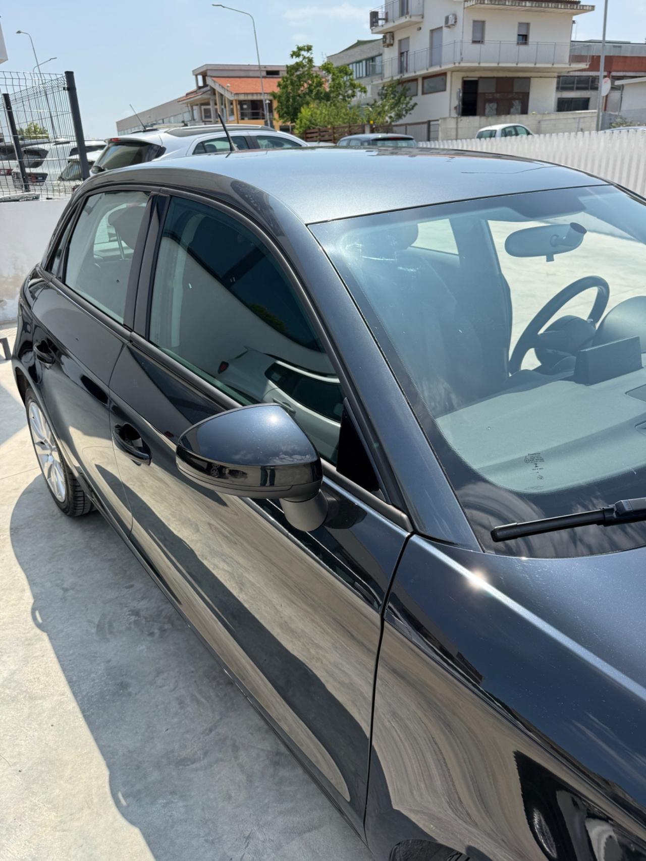Audi A1 SPB 1.6 TDI 116 CV Metal plus