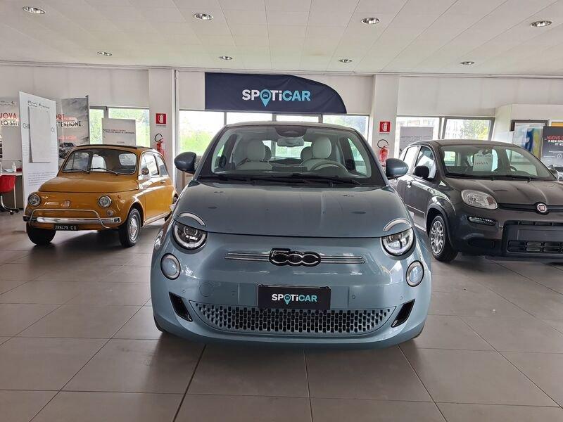 FIAT 500 La Prima 320